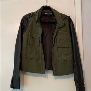 Leather Sleeve Utility Jacket. Foldable Hood. Sm